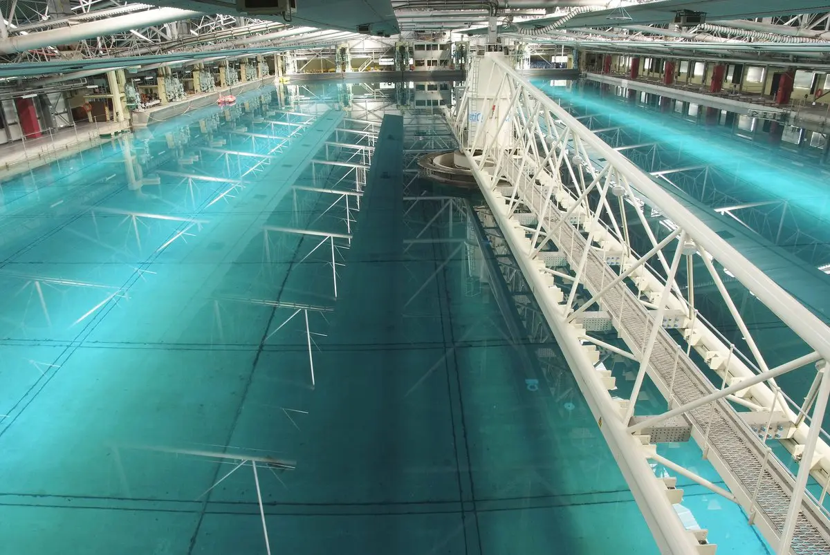 İngilizler ‘hayalet denizaltı’yı 270 metrelik havuzda test ediyor