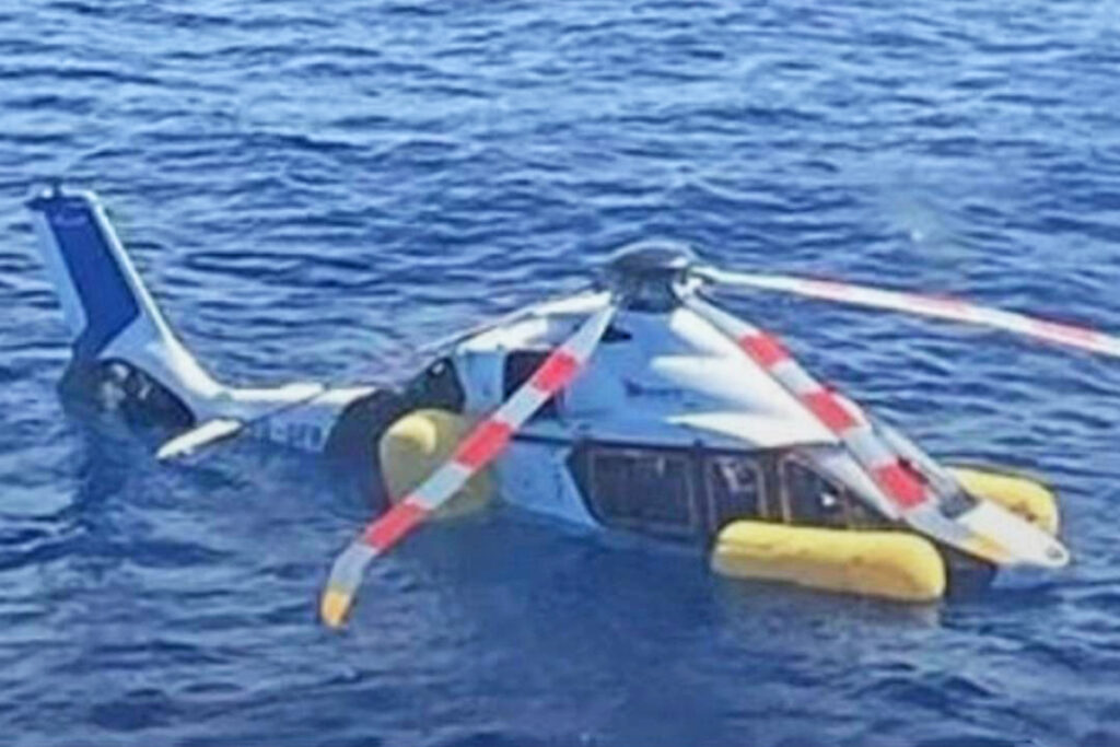 Helikopterler suya nasıl acil iniş yapıyor?