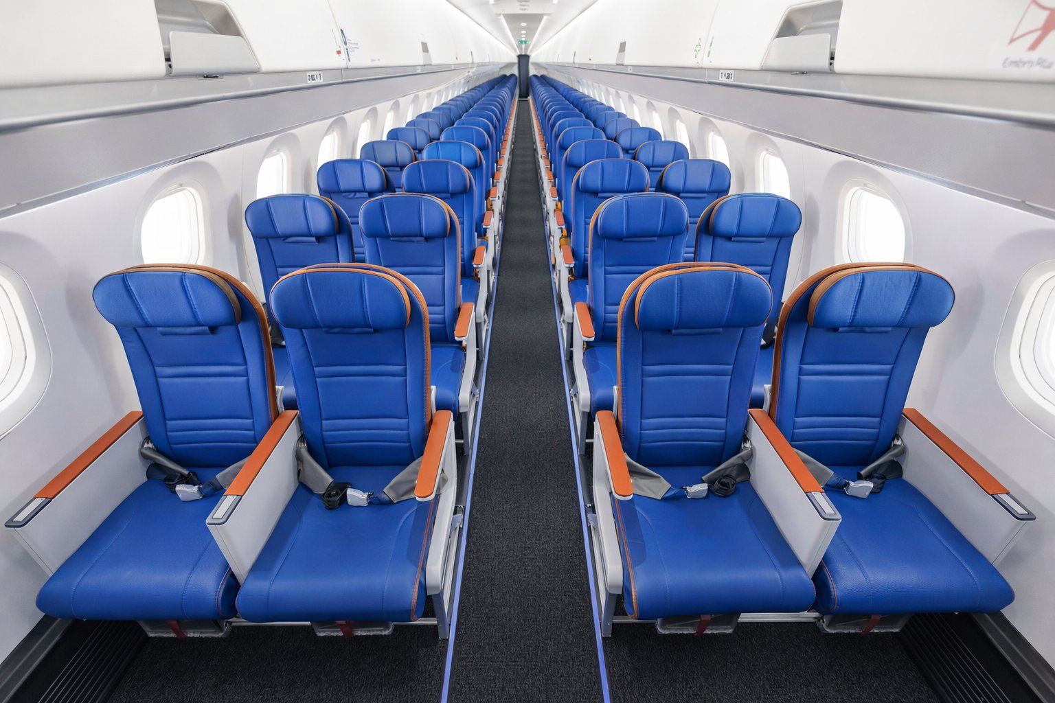 Fransız Safran, Embraer ile ortak EZAir şirketinin hisselerini devrediyor