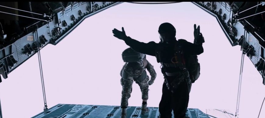 A400M’den 2.750 metreden atlayış